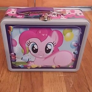 NWOT My Little Pony Tin Lunchbox Pinkie Pie Maud